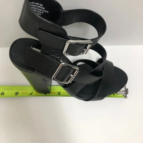 Steve Madden Double Buckle Black Leather Block Heel Size 5 M - Picture 5 of 10